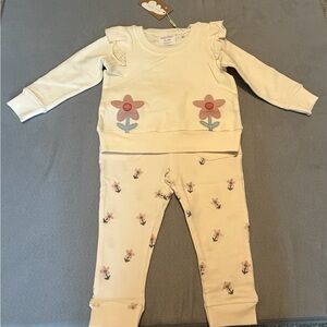 Angel Dear flower legging set